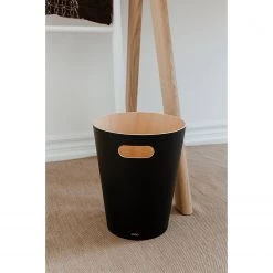 Umbra Corbeille à papier Woodrow Can 2G - Noir -Rangements Soldes 1000220535 200817 10403900340 MOOD DETAILS P000000001000220535 mood