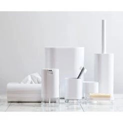 WENKO Poubelle de salle de bain Oria 7L -Rangements Soldes 1000259460 210422 07423500928 MOOD DETAILS P000000001000259460 mood