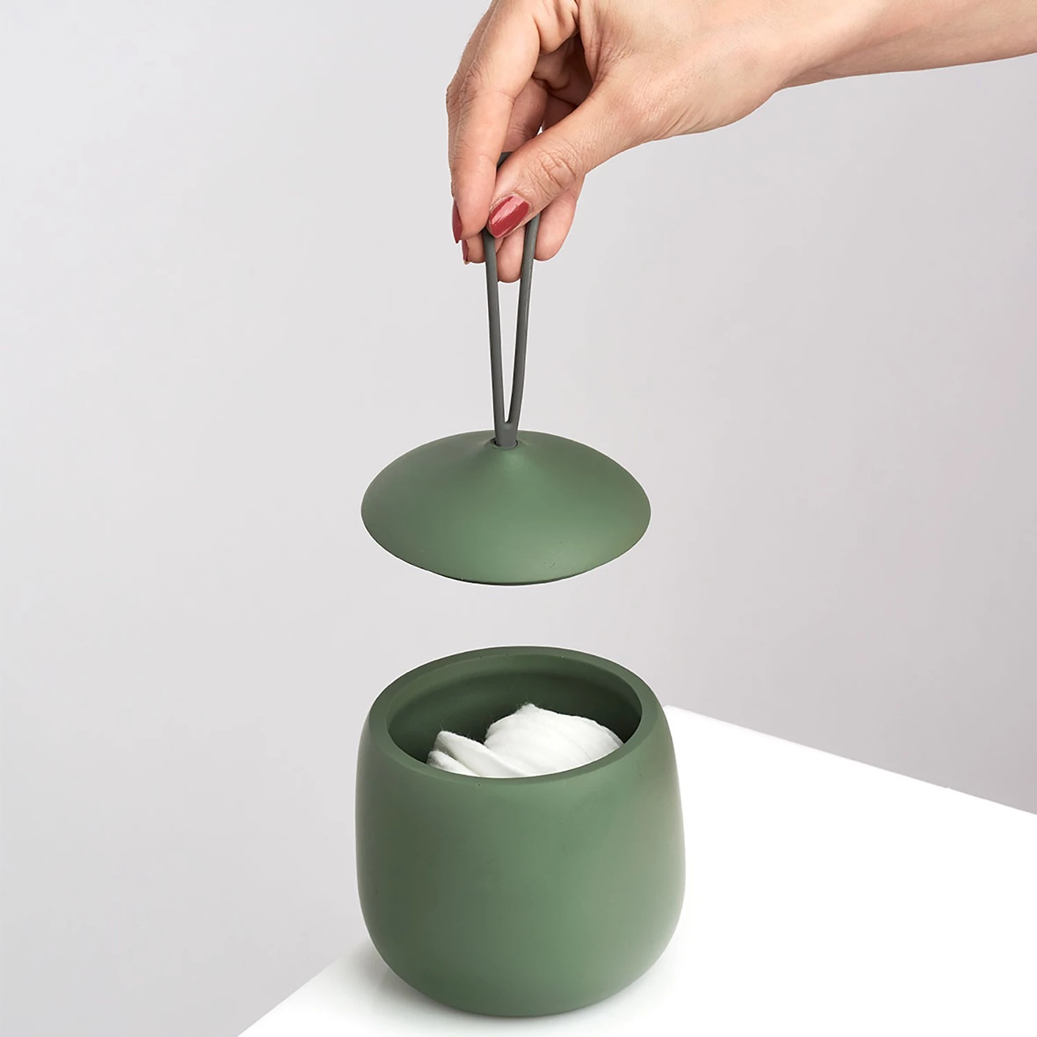 Zeller Boîte à cosmétiques Modern - Polyrésine - Vert sauge - 10,5 x 11,8 cm 5 Zeller Boîte à cosmétiques Modern - Polyrésine - Vert sauge - 10,5 x 11,8 cm – Image 3